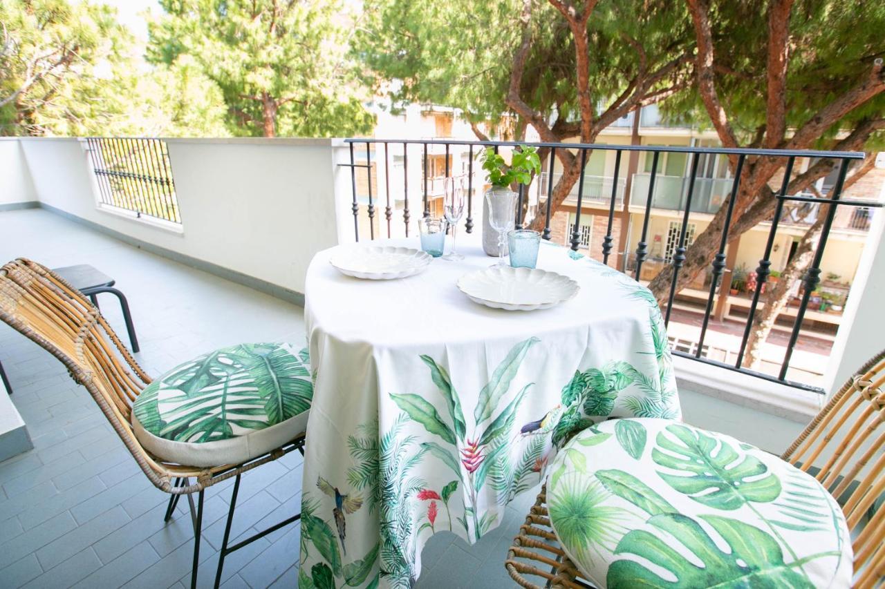 Residence Villa Dei Pini Римини Экстерьер фото