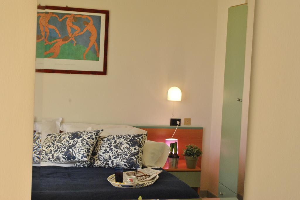 Residence Villa Dei Pini Римини Экстерьер фото